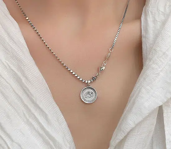 Münzförmige Sterling Silber Elefantenkette
