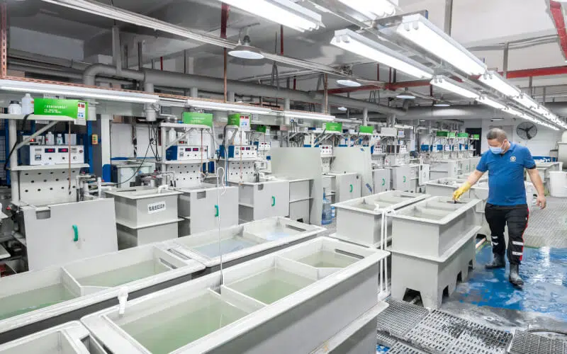 China Silver Jewelry Manufacturer 31 Plating Workshop