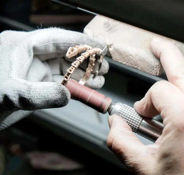 Safe Affordable Shipping​