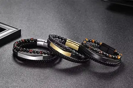 4 Basic and 9 Fashionable Leather Bracelet Designs and Types 4 Beaded Leather Bracelet