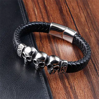 Leather Skull Bracelet for Men from China Supplier 2 Leather Skull Bracelet Manufacturer