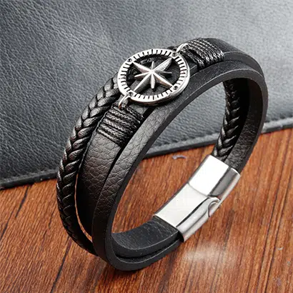 Leather Compass Bracelet: Your China Manufacturer & Custom Supplier 2 Leather Compass Bracelet Manufacturer