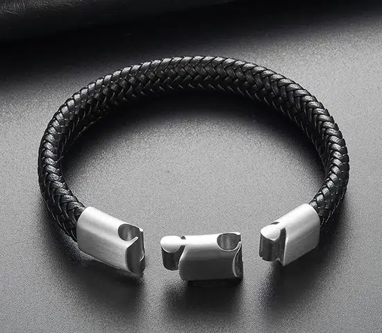 Adjustable Mens Leather Bracelet from a Trusted China Supplier 1 OOTB Adjustable Mens Leather Bracelet