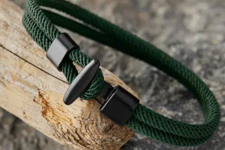 Pulseira de Cordão