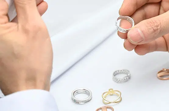 OOTB Experienced and Trusted Jewelry Factory in China 20 Category-Assigned Inspectors