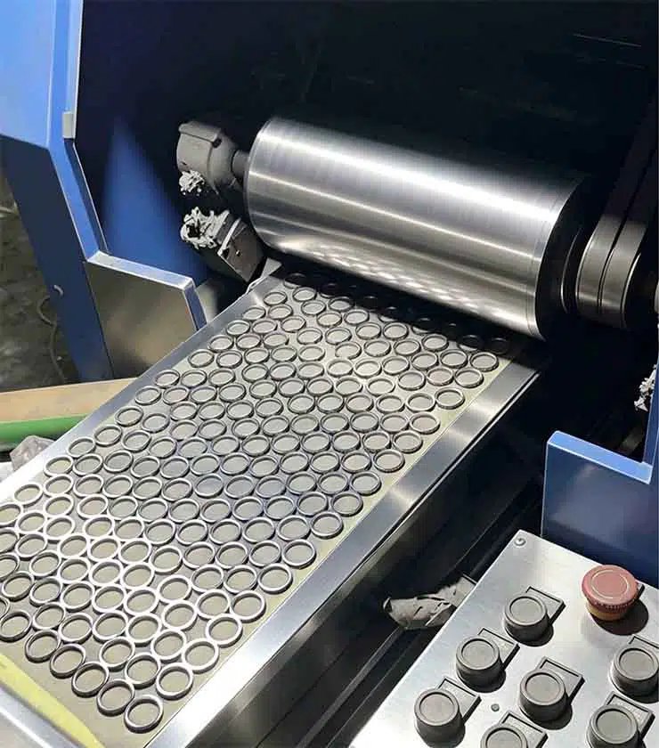 OOTB Experienced and Trusted Jewelry Factory in China 7 Polishing by Auto Machine
